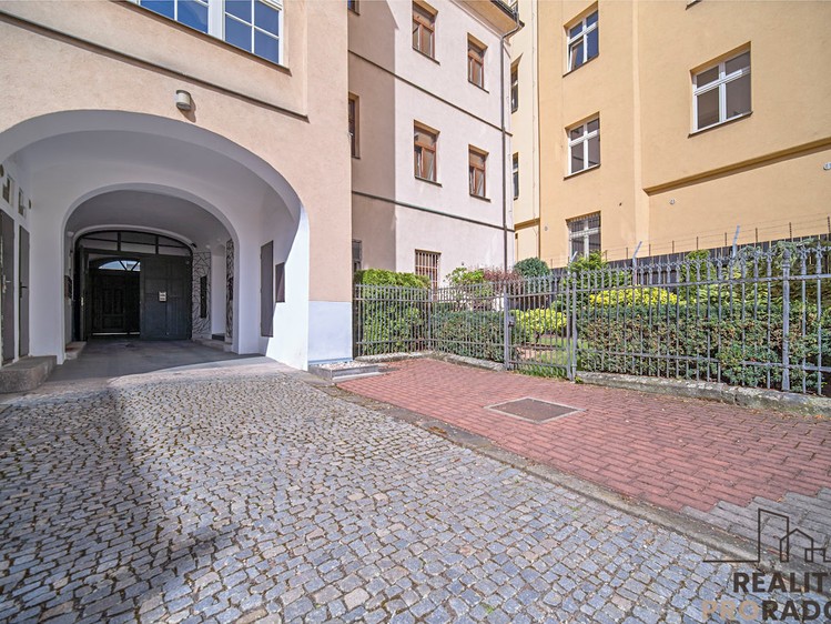 Pronájem komerčního prostoru, 82 m² (15 z 16)