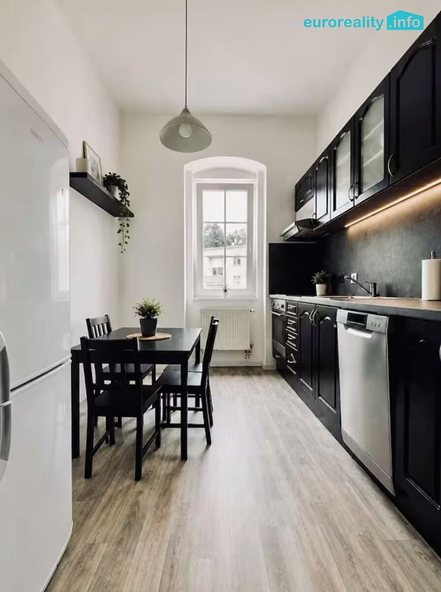 Prodej bytu 2+1 56 m²