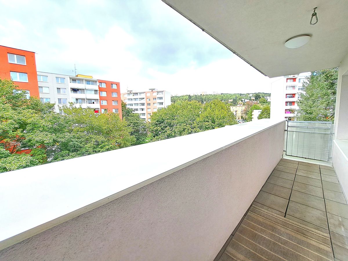 Pronájem bytu 2+kk 60 m² – fotografie 4