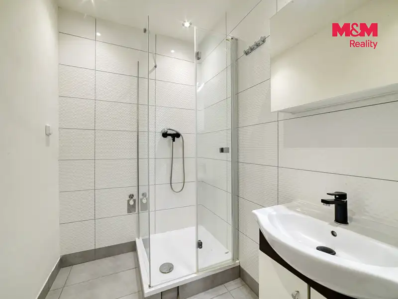 Pronájem bytu 1+1 39 m², Cheb – náhled fotky 2