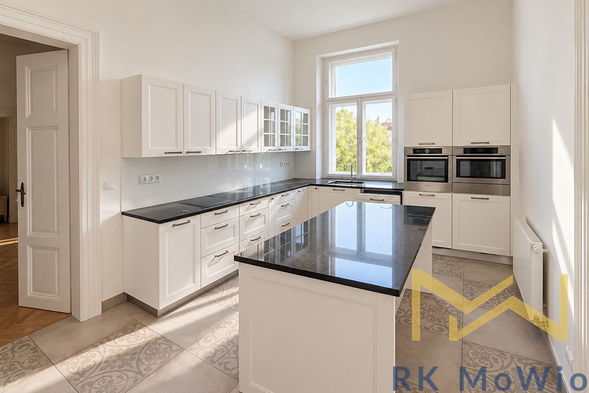 Pronájem bytu 5+1 175 m²