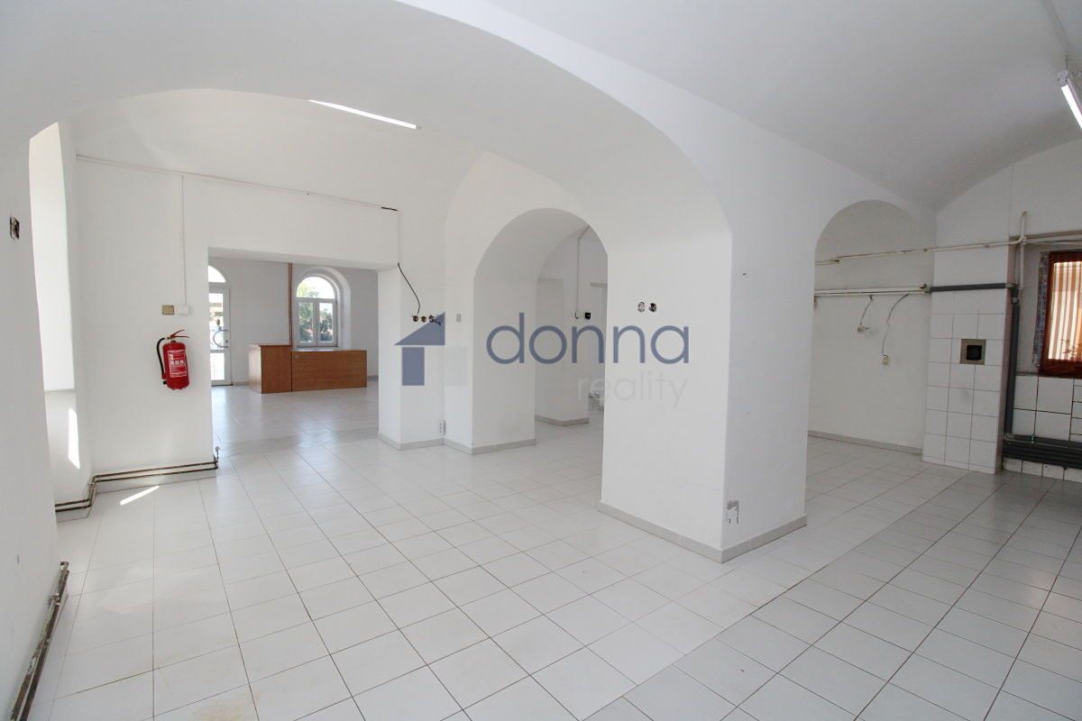 Pronájem obchodního prostoru 120 m² – fotografie 5