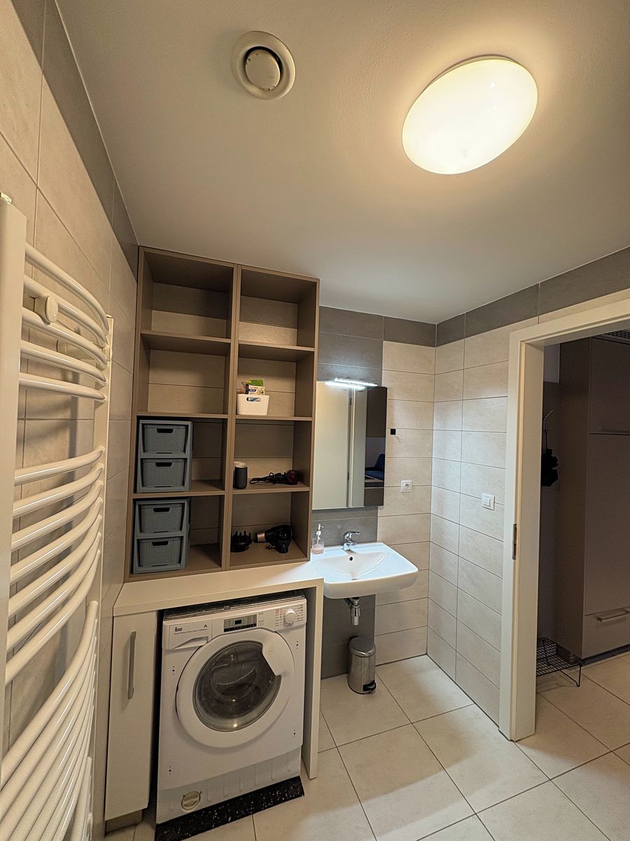 Pronájem bytu 1+kk 38 m² – fotografie 4