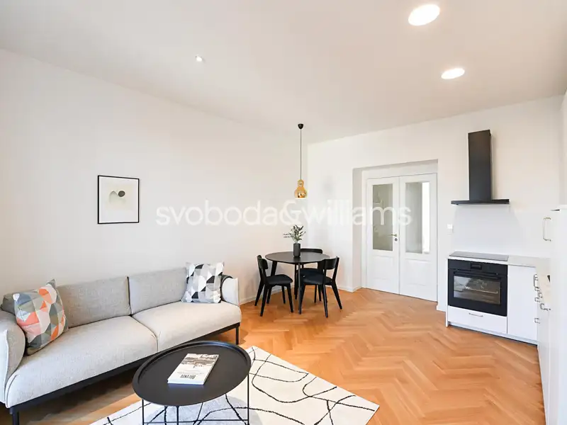 Pronájem bytu 2+kk 47 m², Praha – náhled fotky 1
