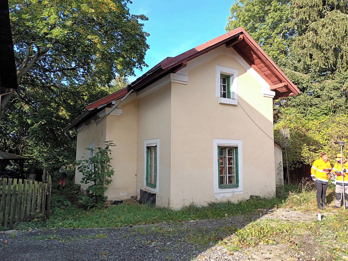 Prodej rodinného domu 91 m², pozemek 2494 m² – fotografie 2