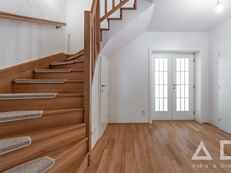 Будинок на продаж, 240 м² (36 з 61)