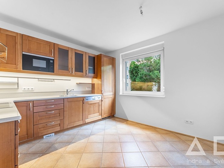Будинок на продаж, 240 м² (14 з 61)