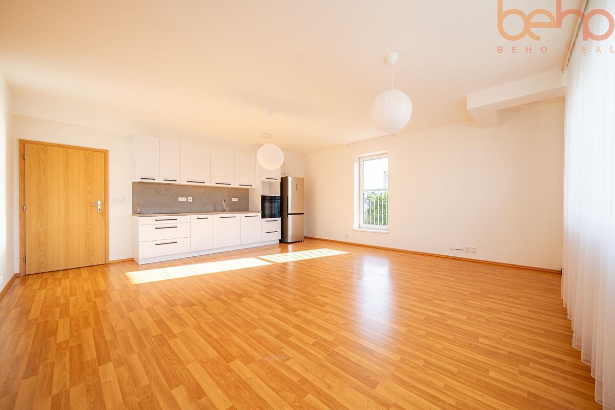 Pronájem bytu 2+kk 66 m²