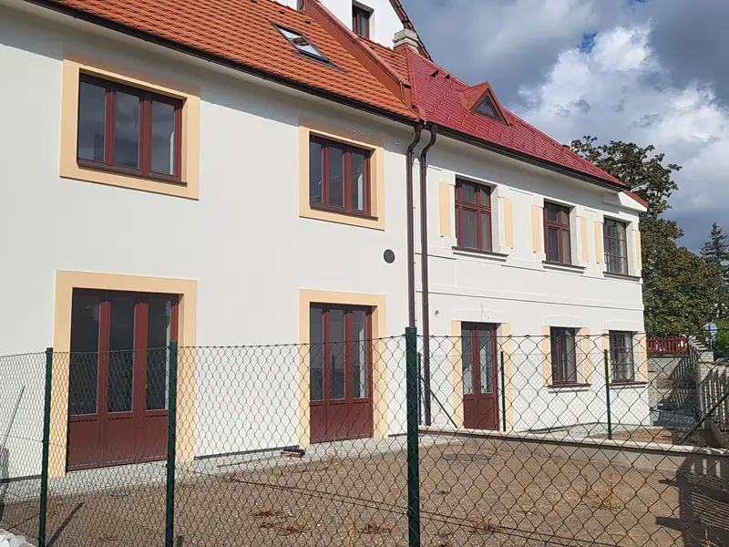 Prodej rodinného domu 99 m², pozemek 240 m², Praha – náhled fotky 3