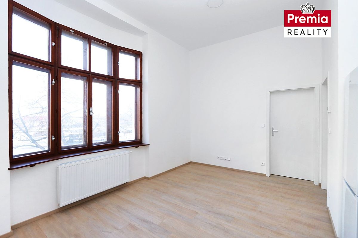 Pronájem bytu 2+kk 43 m² – fotografie 4