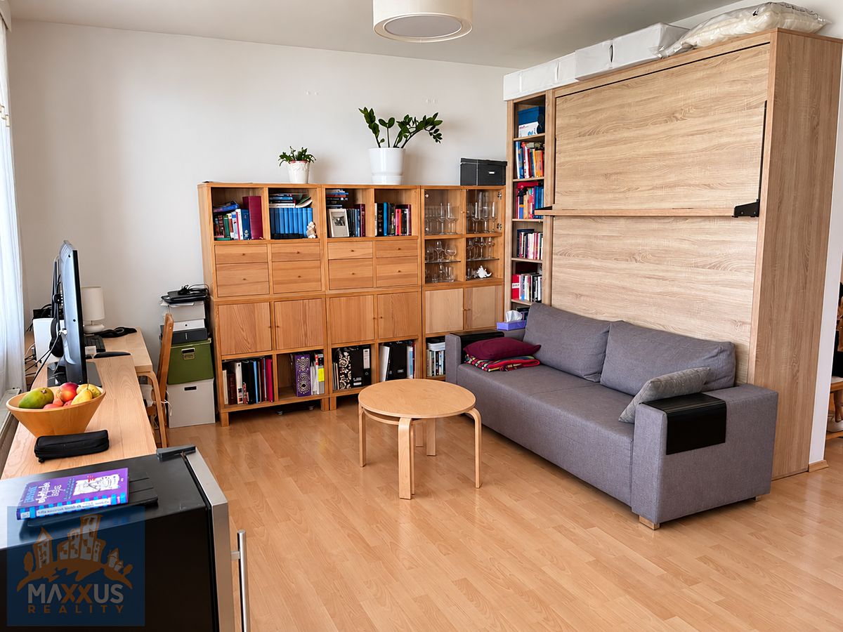 Pronájem bytu 2+kk 65 m²