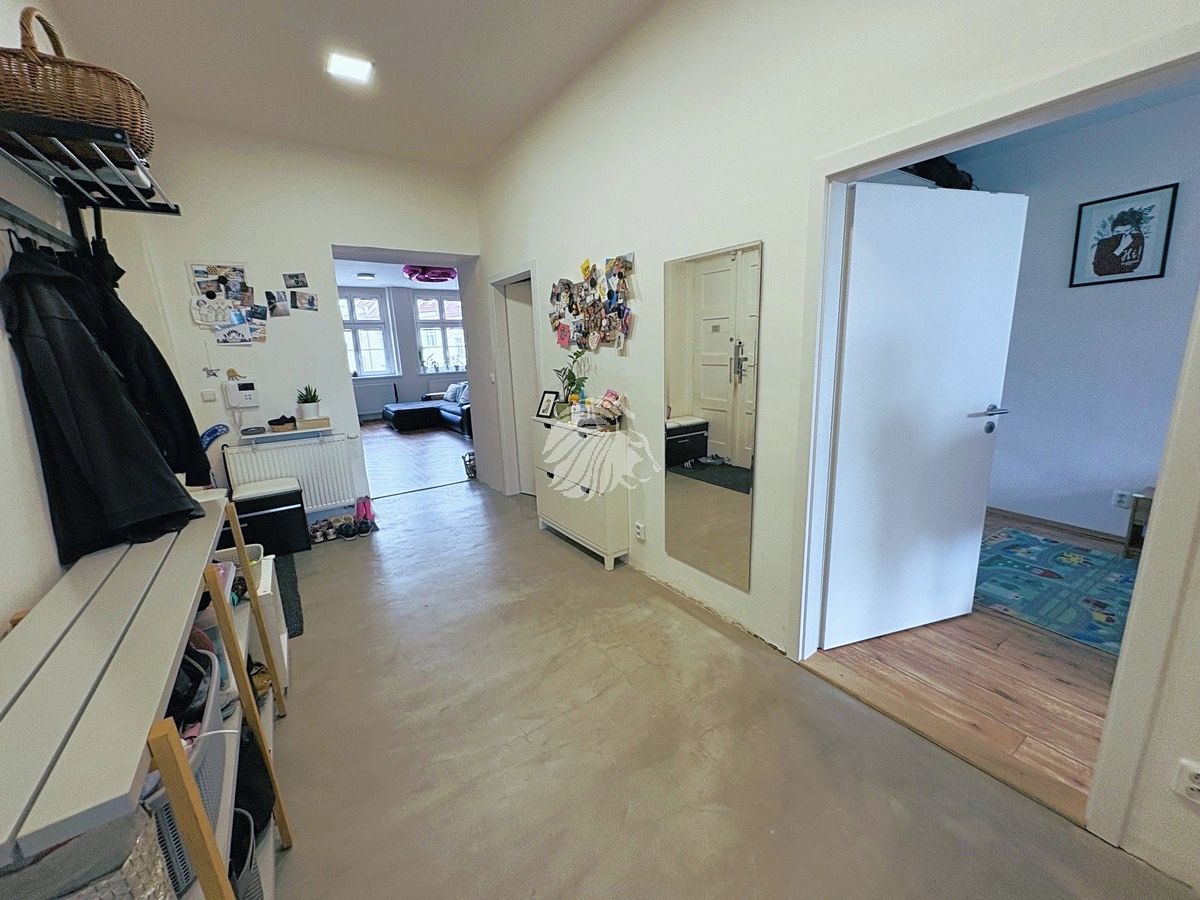 Pronájem bytu 2+kk 66 m² – fotografie 4