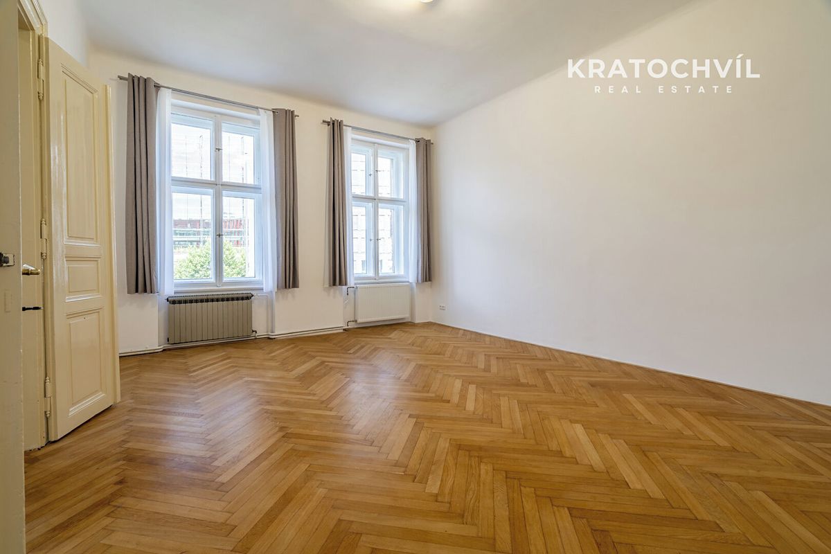 Pronájem bytu 3+kk 101 m² – fotografie 2