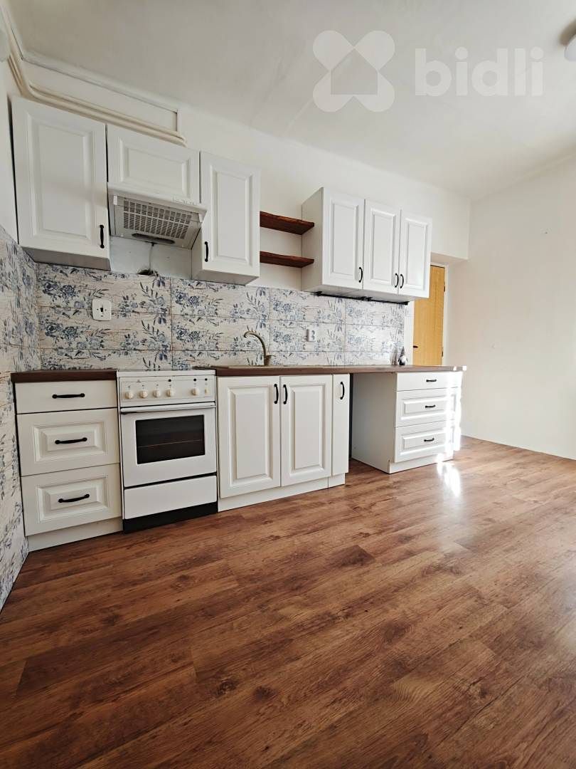 Pronájem rodinného domu 86 m², pozemek 2696 m² – fotografie 2