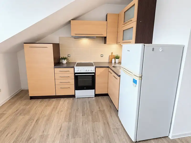 Prodej bytu 1+kk 26 m², Trutnov – náhled fotky 3