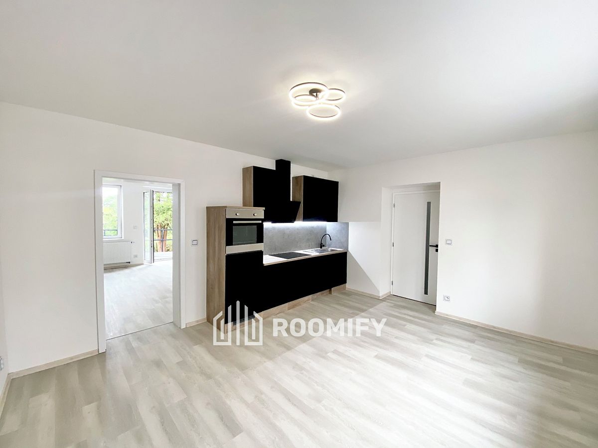 Prodej rodinného domu 76 m², pozemek 215 m² – fotografie 3