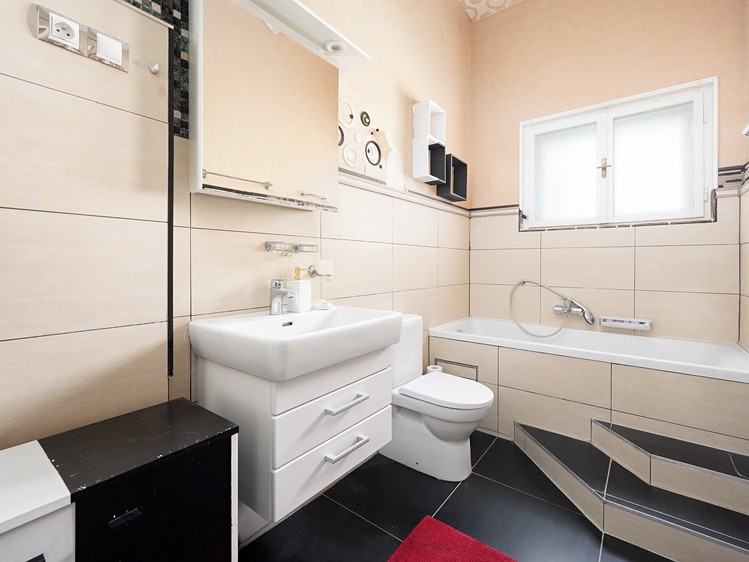 Haus zum Kauf, 294 m² (19 von 34)