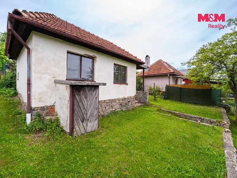 Prodej chaty 30 m², pozemek 418 m², Bystřice nad Pernštejnem – náhled fotky 2