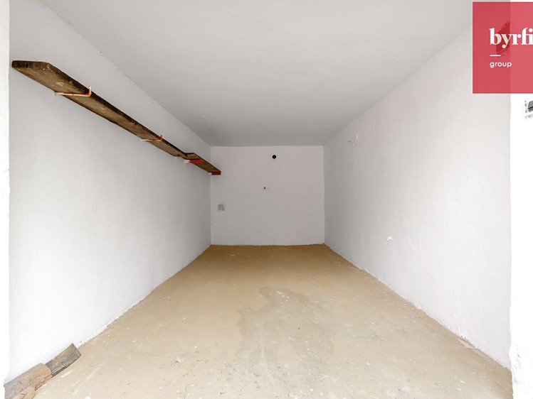 Prodej nemovitosti, 16 m² (1 z 10)