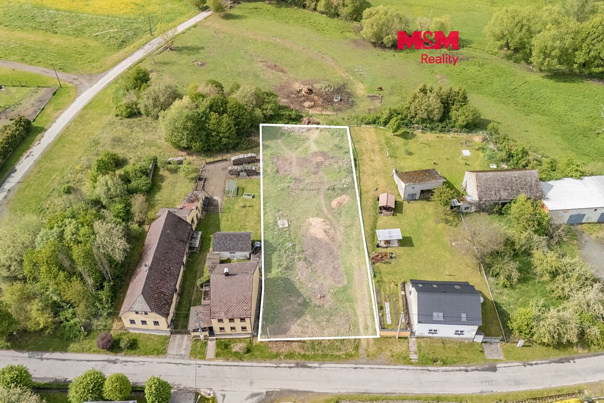 Prodej stavebního pozemku 1497 m², Mutěnín – fotka 1 z 3