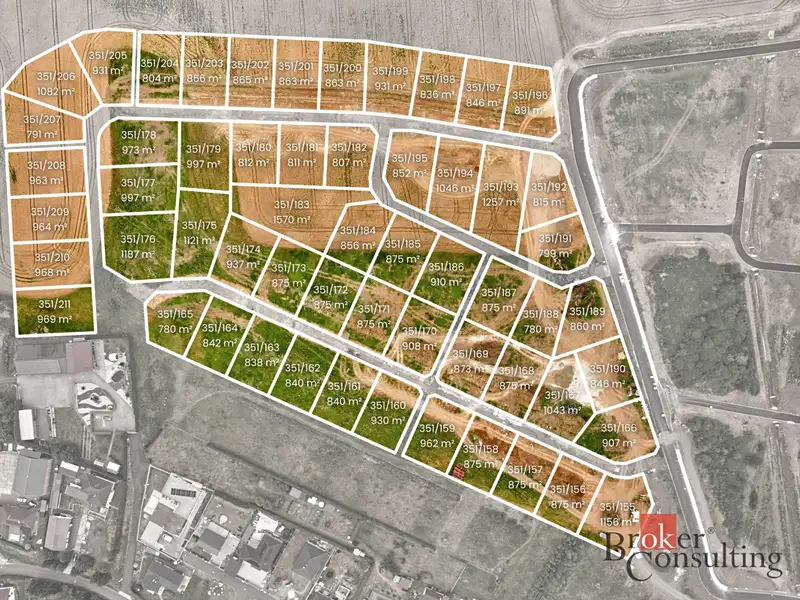 Prodej stavebního pozemku 780 m², Ostrov – náhled fotky 3