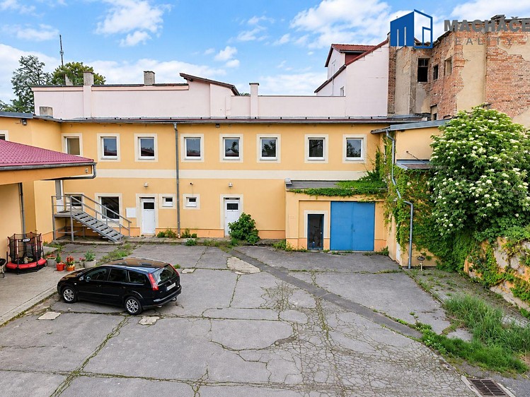 Gewerbefläche zum Kauf, 2.493 m² (13 von 28)
