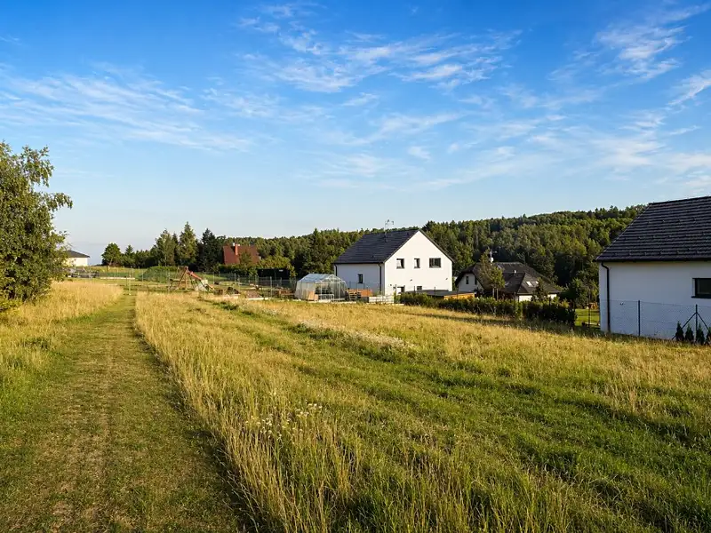 Prodej stavebního pozemku 1138 m², Všestary – náhled fotky 1