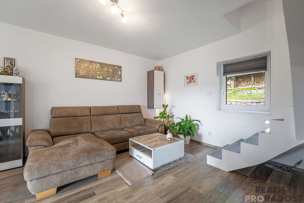 Pronájem rodinného domu 86 m², pozemek 688 m² – fotografie 5