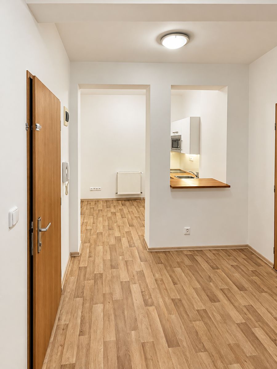 Pronájem bytu 1+kk 22 m² – fotografie 3