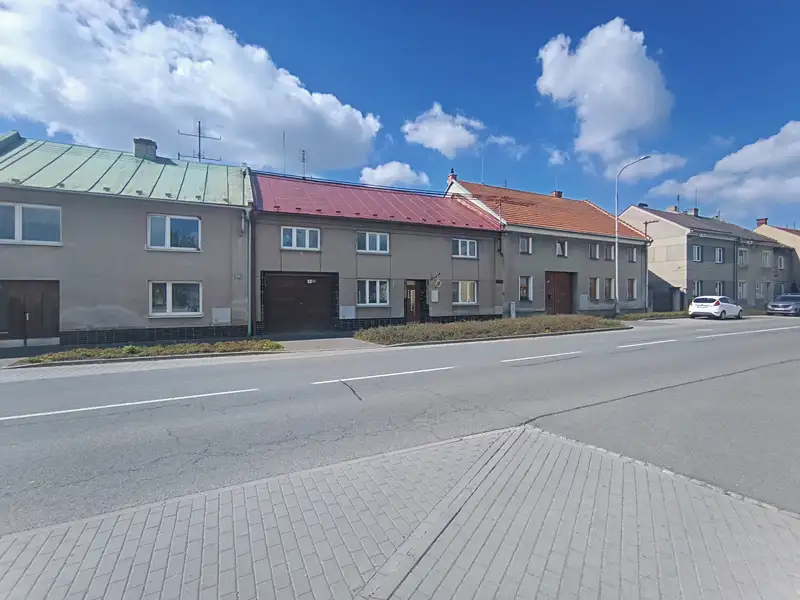 Prodej rodinného domu 240 m², pozemek 968 m², Křelov-Břuchotín – náhled fotky 2
