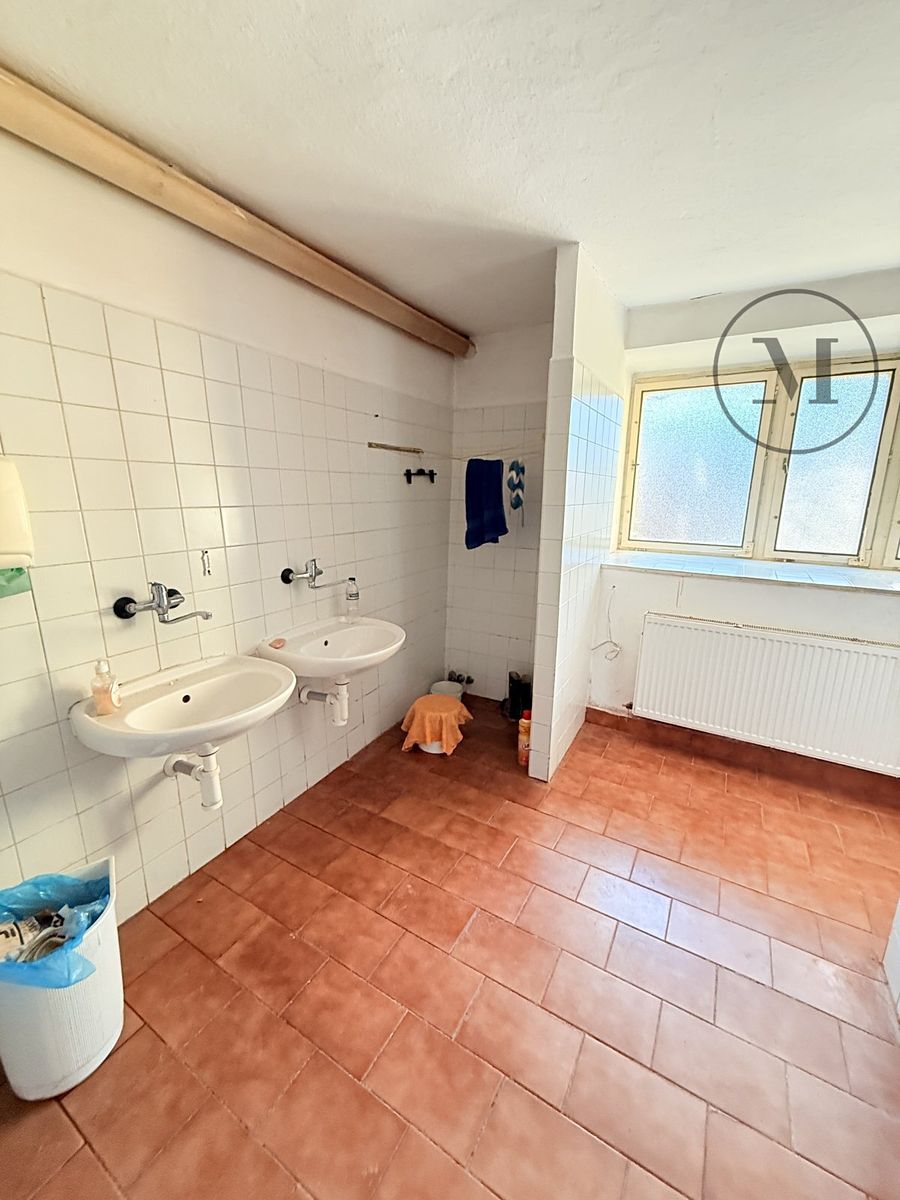 Pronájem komerční nemovitosti 500 m² – fotografie 3