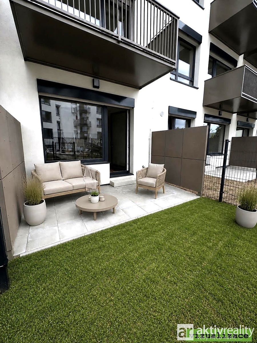 Prodej bytu 1+kk 32 m² – fotografie 2
