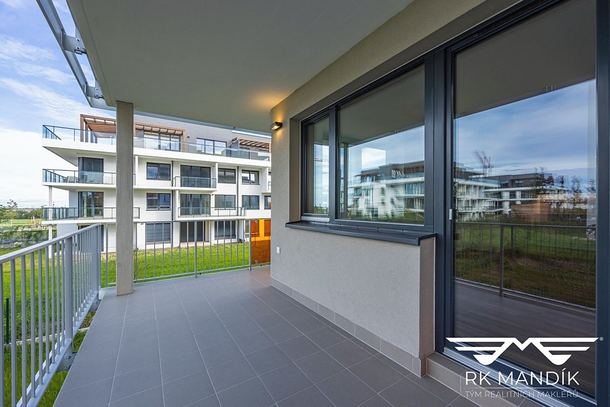 Pronájem bytu 3+kk 86 m² – fotografie 4