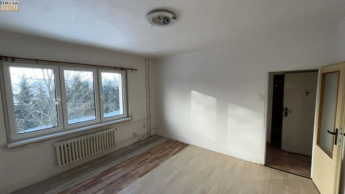 Pronájem bytu 1+1 30 m² – fotografie 2