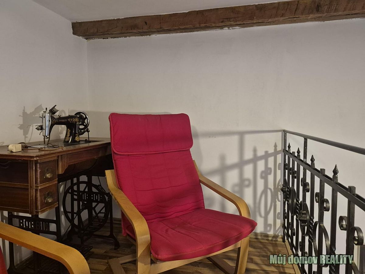 Pronájem bytu 2+kk 46 m² – fotografie 3