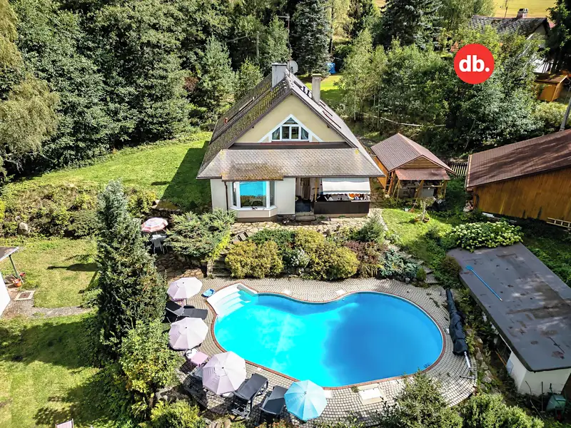 Prodej rodinného domu 240 m², pozemek 5268 m², Stružná – náhled fotky 2
