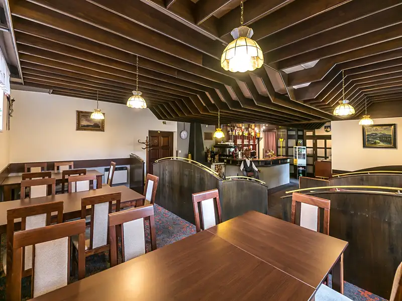 Prodej restaurace 544 m², Náchod – náhled fotky 3