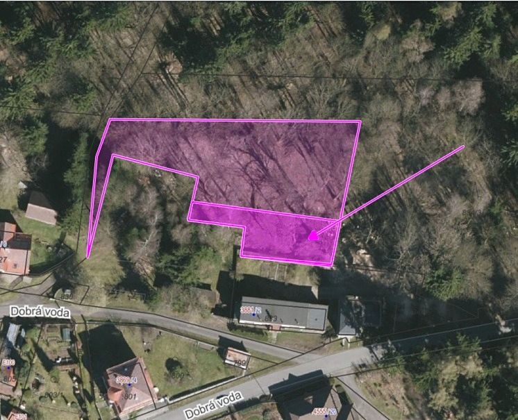 Prodej pozemku 300 m²