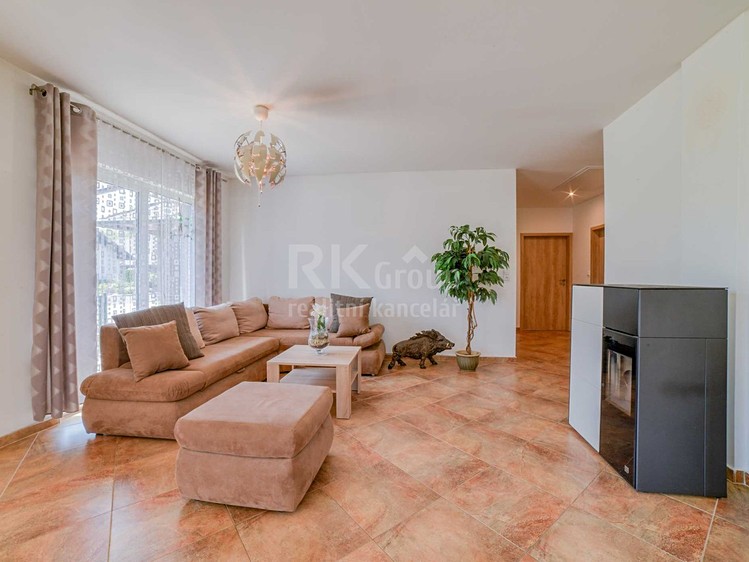 Prodej domu, 190 m² (8 z 30)