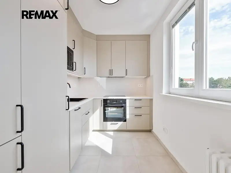 Pronájem bytu 3+1 68 m², Tábor – náhled fotky 1