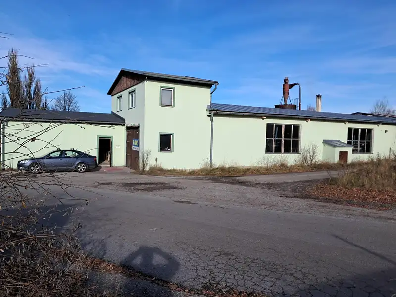 Prodej výrobní haly, prostoru 612 m², Černá v Pošumaví – náhled fotky 2