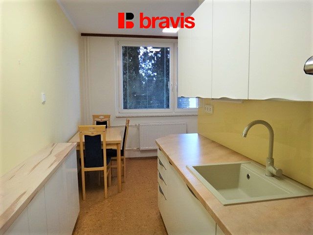 Pronájem bytu 2+1 62 m² – fotografie 3