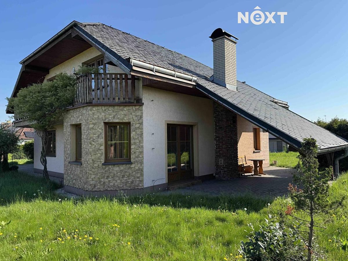 Prodej rodinného domu 233 m², pozemek 1491 m²