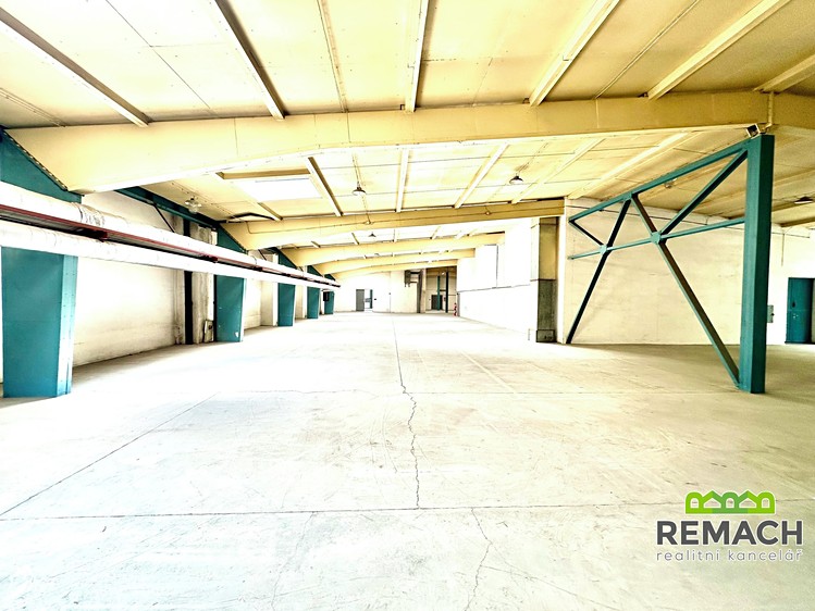 Gewerbefläche zur Miete, 1.123 m² (1 von 15)