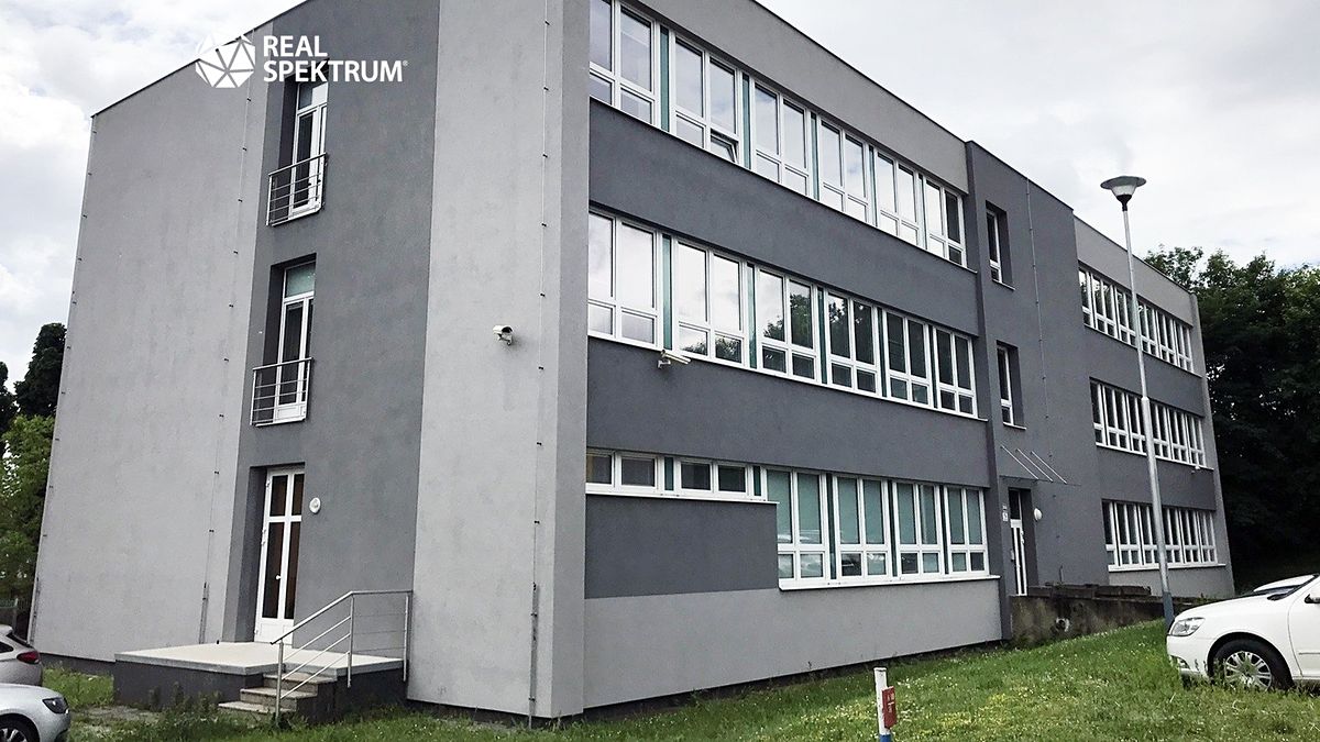 Pronájem kanceláře 473 m² – fotografie 5