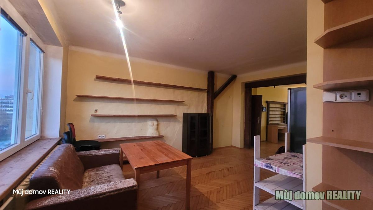 Pronájem bytu 2+kk 78 m² – fotografie 3