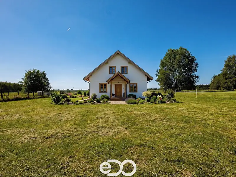 Prodej stavebního pozemku 1469 m², Roudná – náhled fotky 1