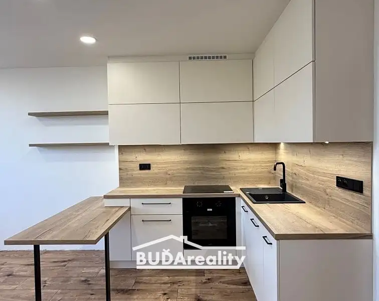 Prodej bytu 2+kk 58 m², Otrokovice – náhled fotky 1