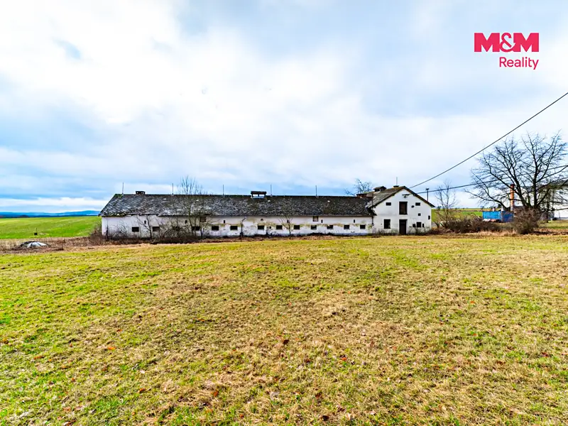 Prodej zemědělské usedlosti 600 m², pozemek 3000 m², Puclice – náhled fotky 3