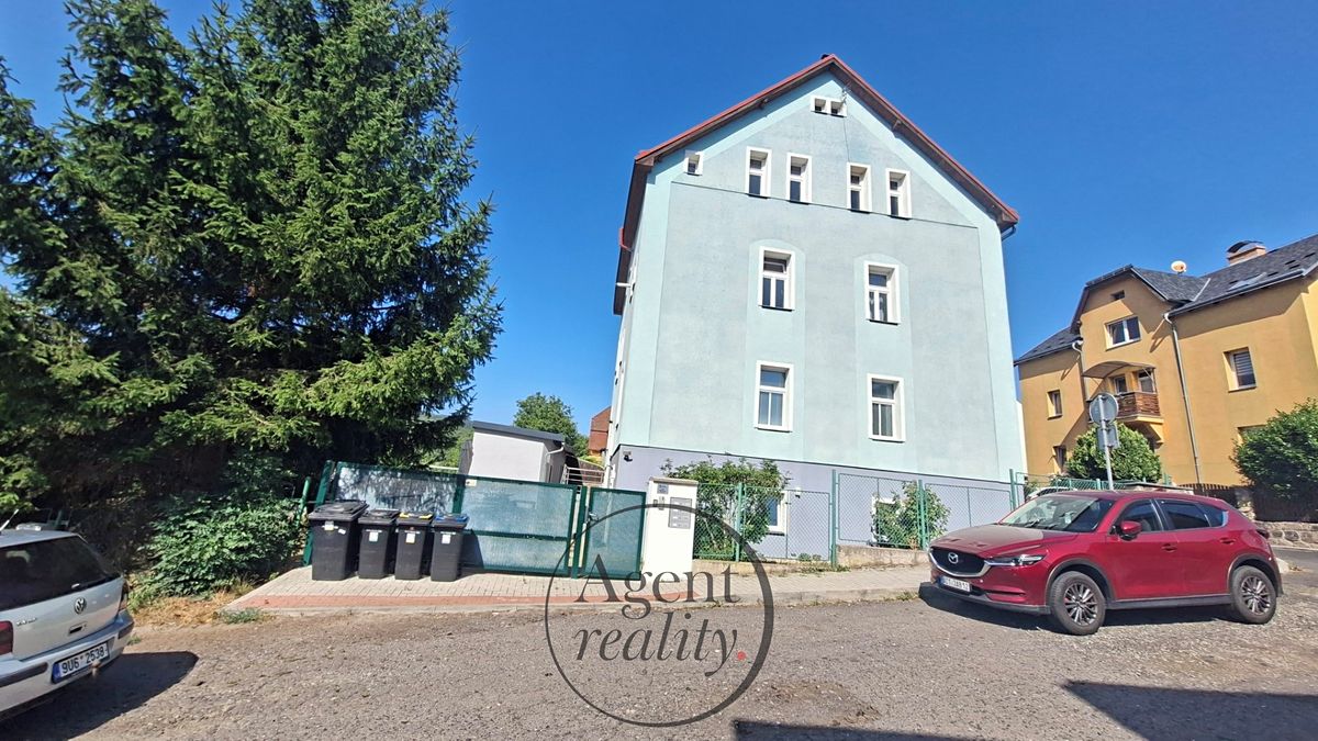Pronájem bytu 2+kk 38 m²